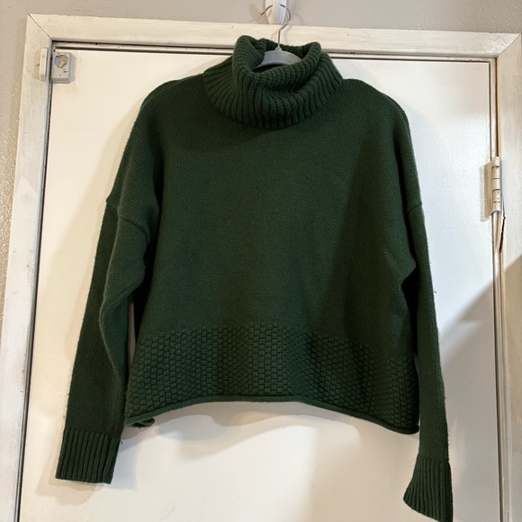 Madewell Sadler Turtleneck Sweater Size Large Deep Forest Green Merino Wool Boxy - Picture 4 of 9